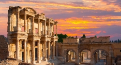 KUŞADASI EFES ÇEŞME BERGAMA TURU 4 GÜN